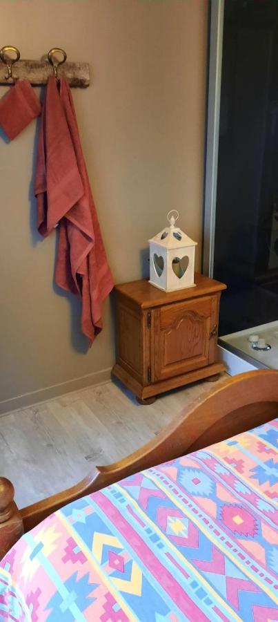 L'Etape Gourmande, Chambres D'Hotes Wellin Εξωτερικό φωτογραφία